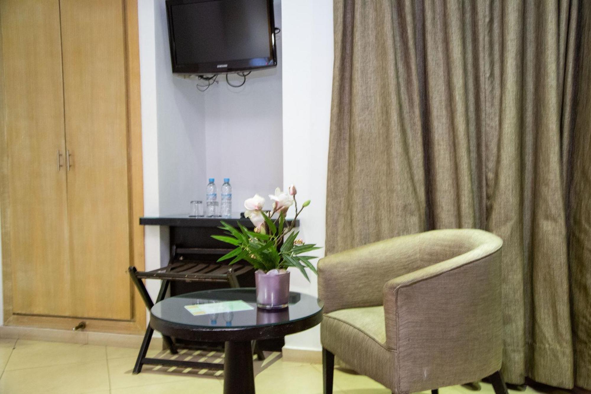 Malak Hotel Рабат Екстериор снимка