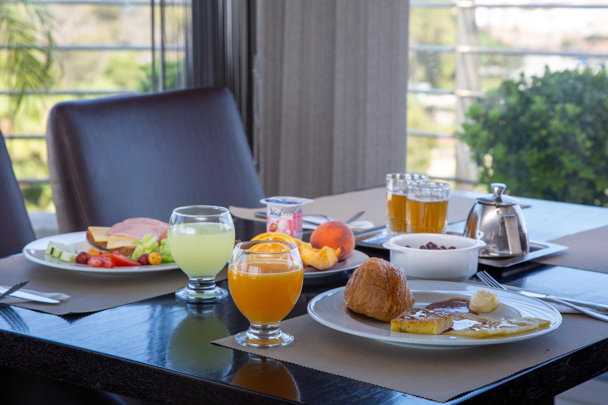 Malak Hotel Рабат Екстериор снимка